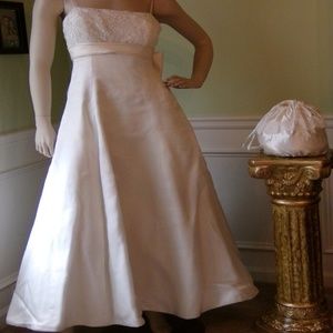 ivory wedding Dress